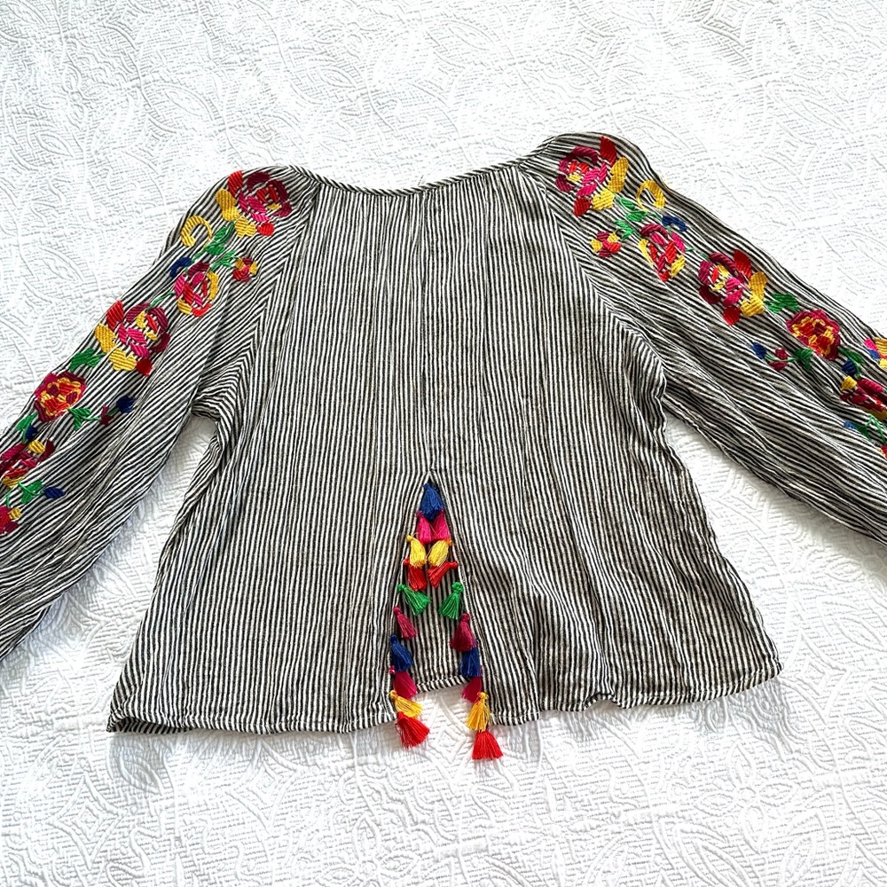 Anthropologie Floreat Embroidery Top Sz Med - Picture 5 of 11